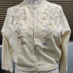 Fully Fashioned 50s Vintage Cream Beaded Cashmere Cardigan Sweater Size 42